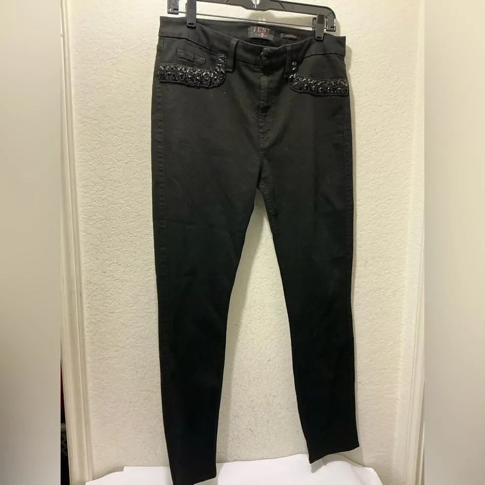 Jen7 for 7 for all mankind Black skinny Pants with jewel pockets Accents 10